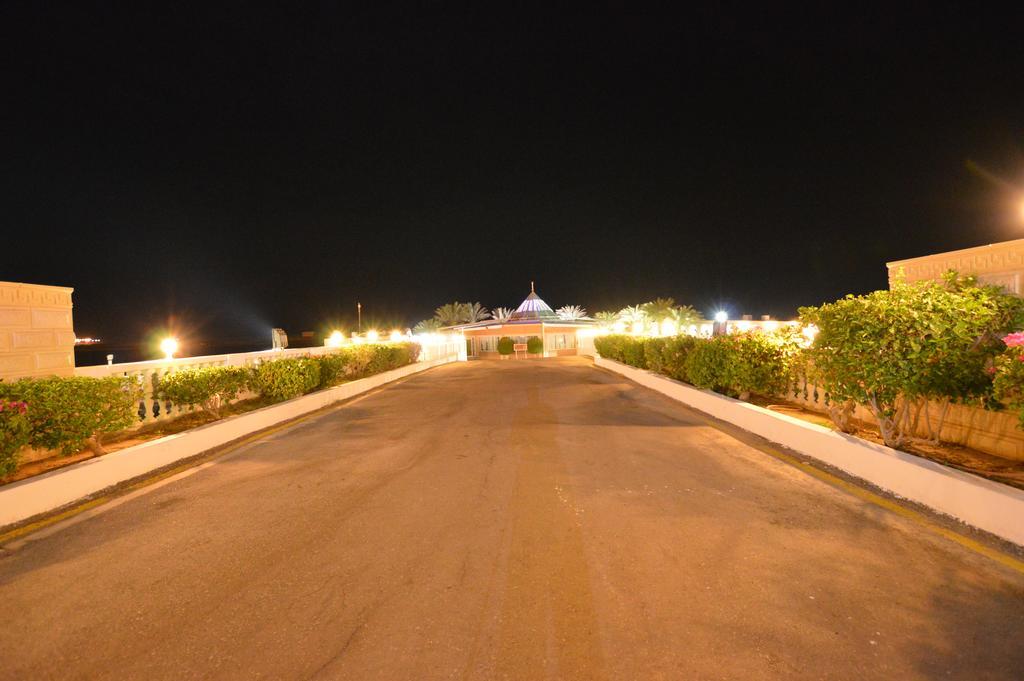Al Ahmadi Plaza Resort Yanbu Extérieur photo